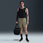 新品　ナイキ　アンリミテッド　バーサタイショートパンツ NIKE公式】ナイキ アンリミテッド メンズ Dri-FIT 18cm